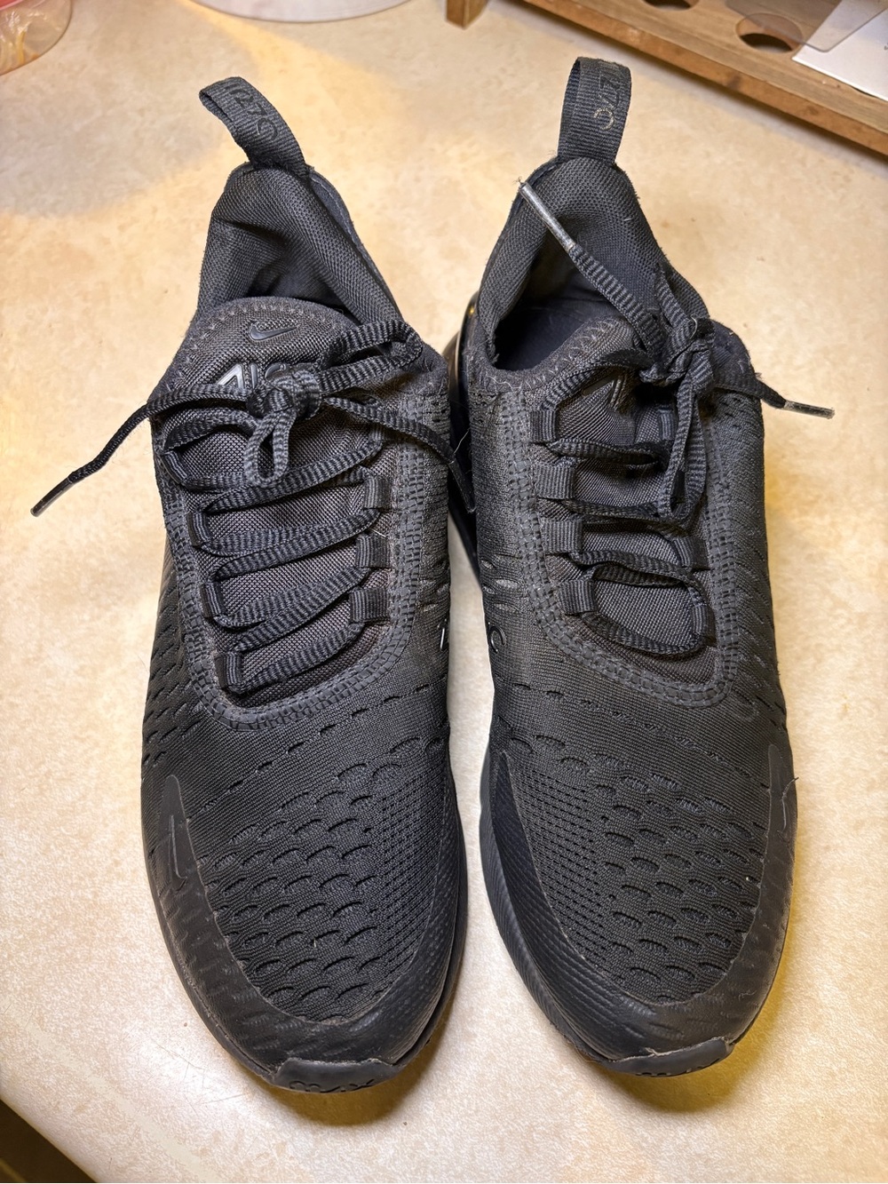 Kids Nike Air Tennis Shoes sz 5 - Picture 2 of 6
